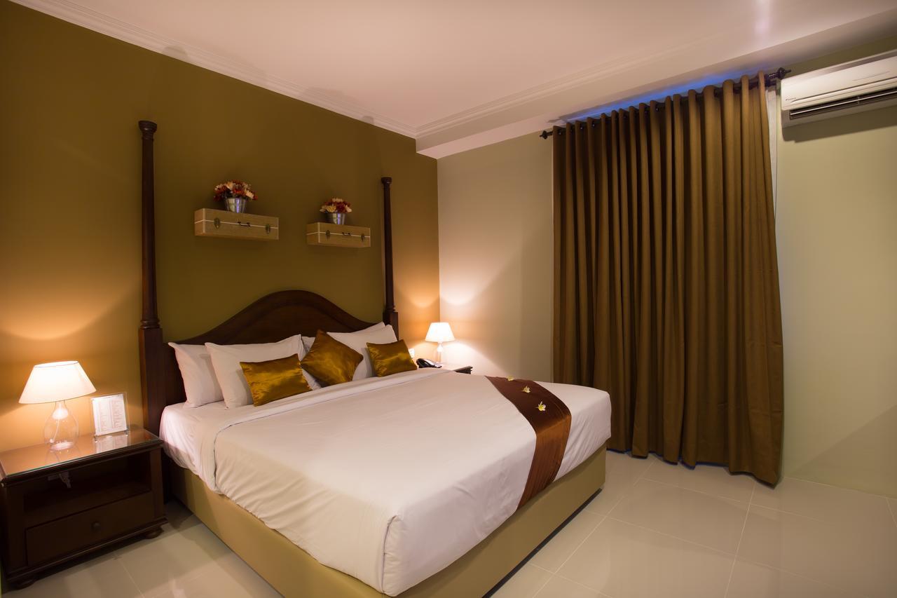 Amalfi Hotel Seminyak Εξωτερικό φωτογραφία