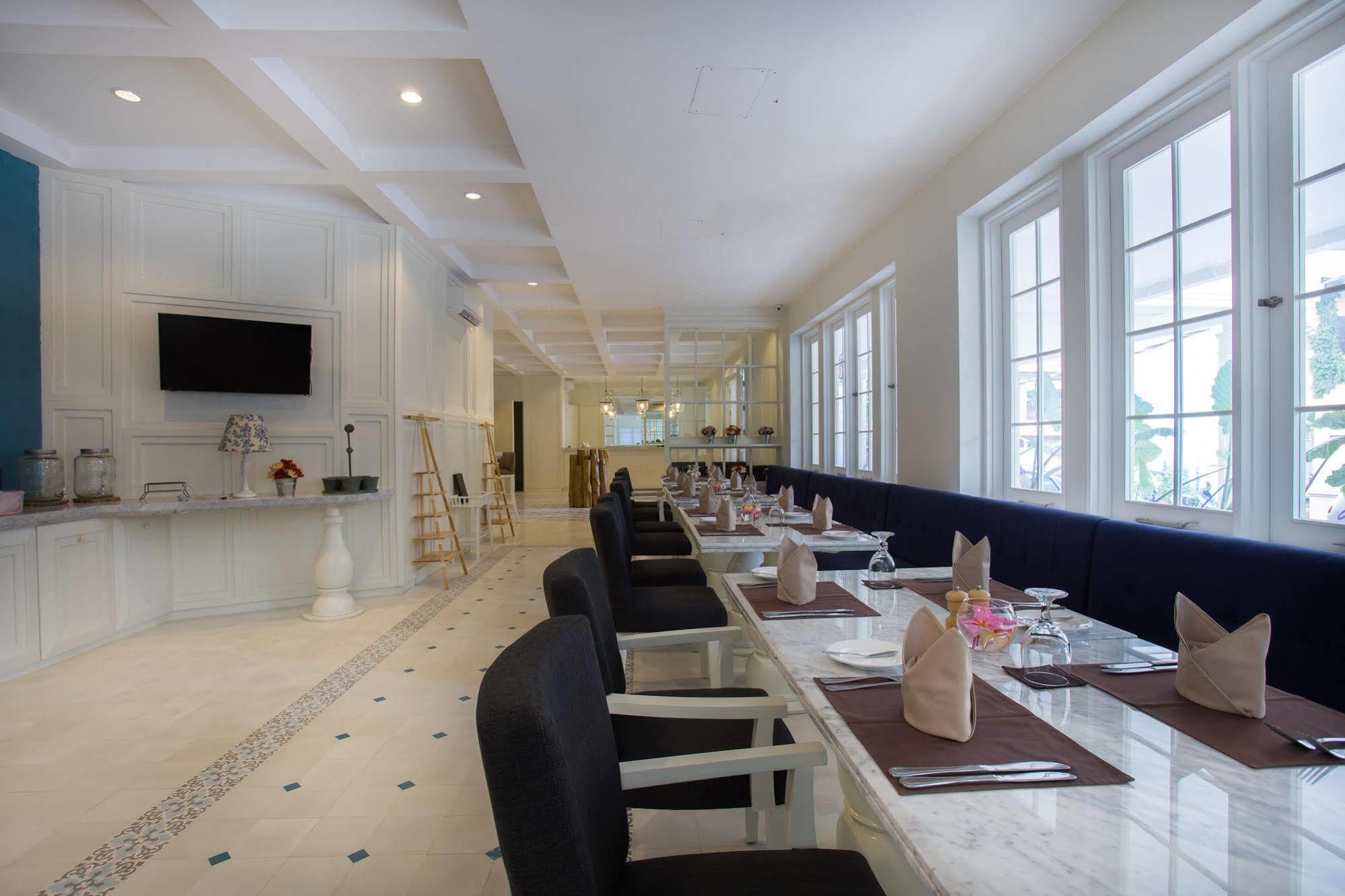 Amalfi Hotel Seminyak Εξωτερικό φωτογραφία