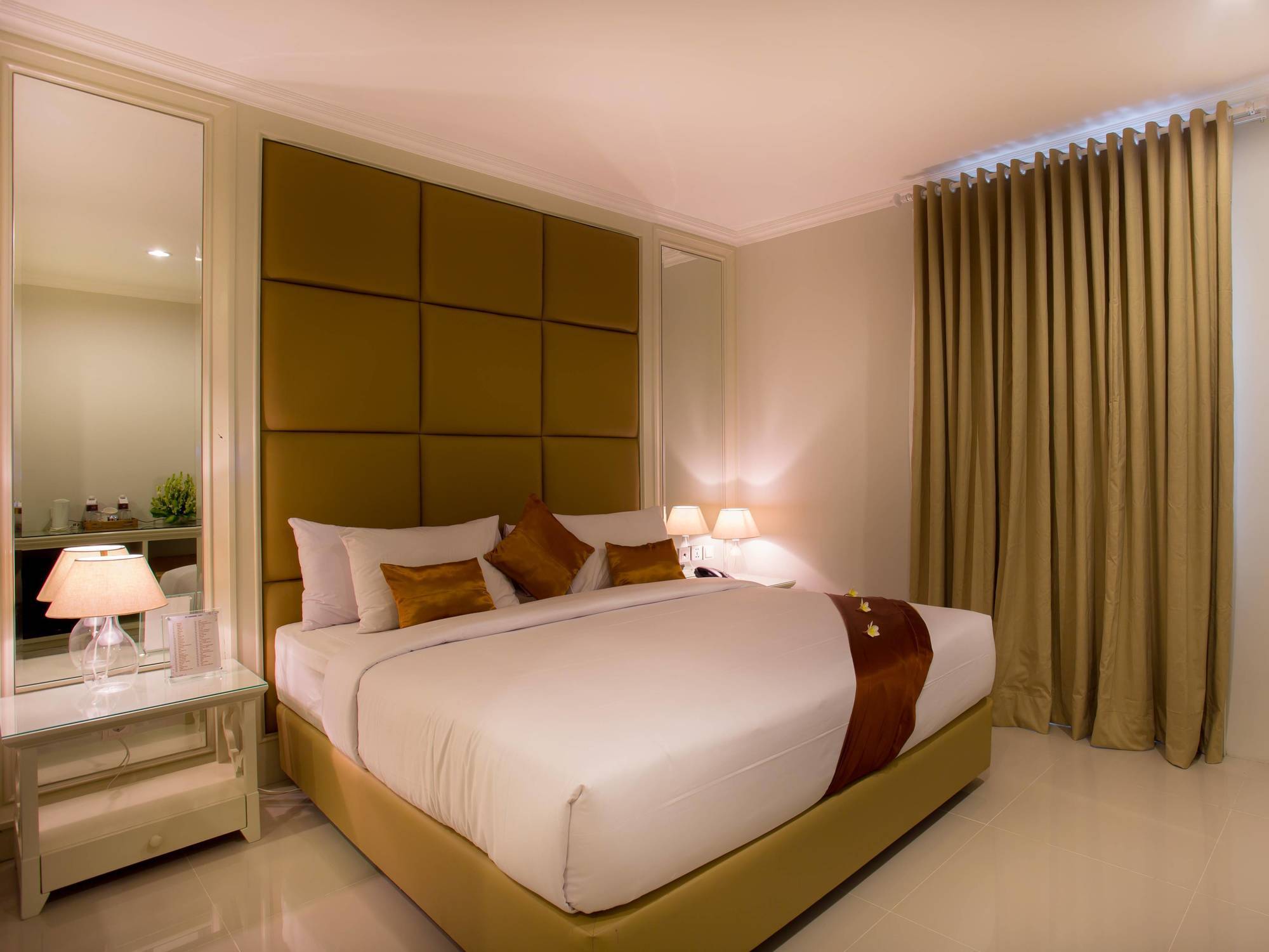 Amalfi Hotel Seminyak Εξωτερικό φωτογραφία