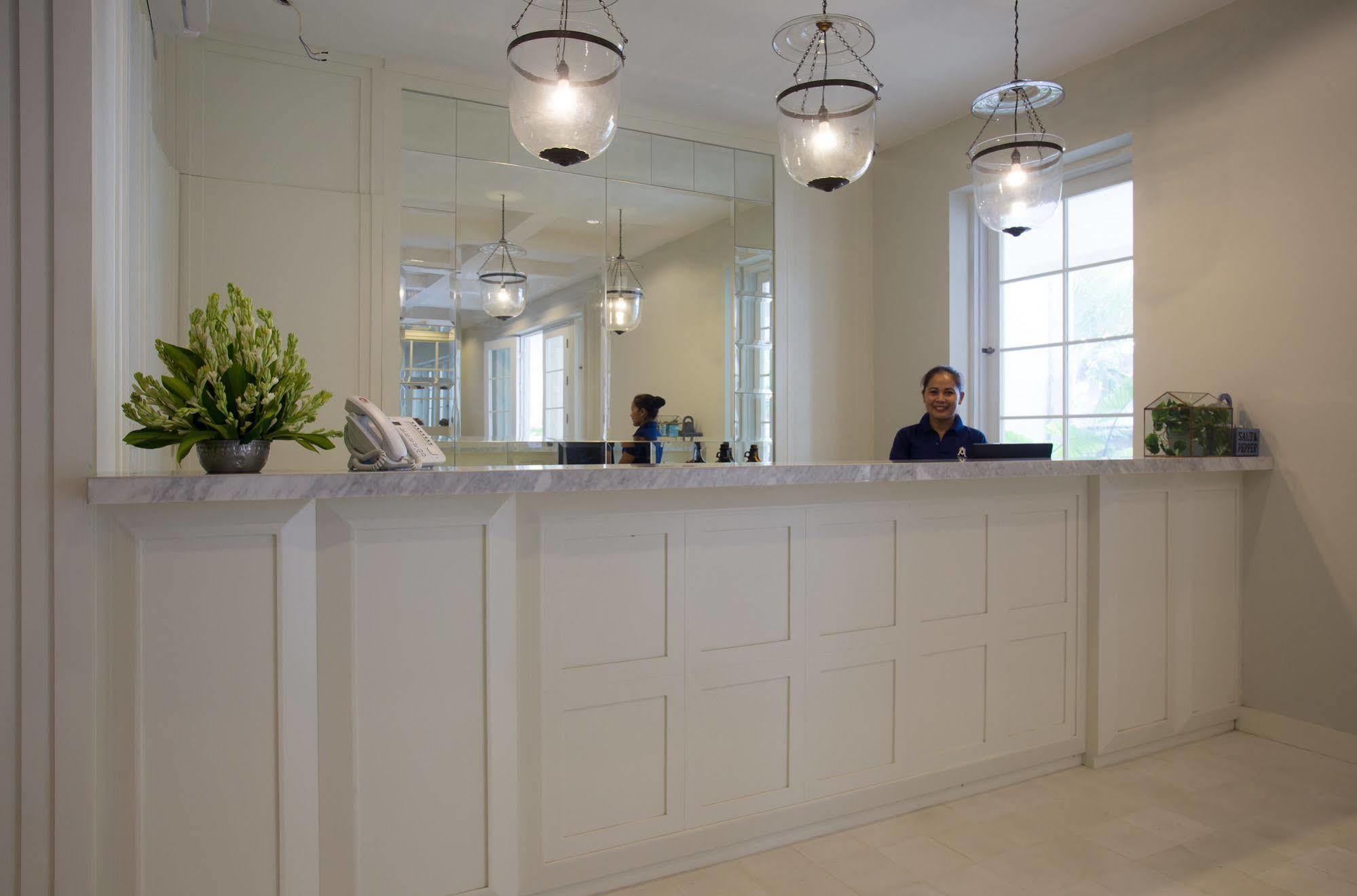 Amalfi Hotel Seminyak Εξωτερικό φωτογραφία